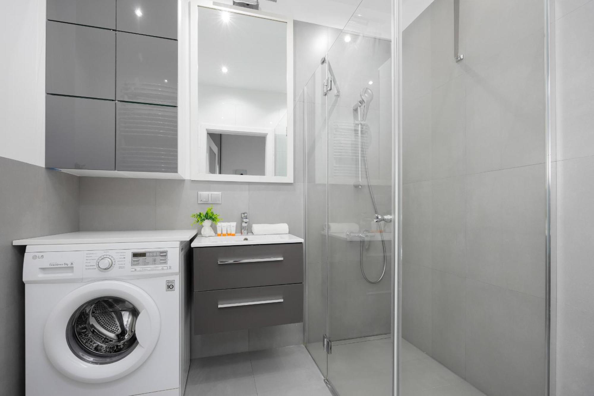 Apartament Burakowska 16 Z Balkonem I Parkingiem Warszawska Wola By Renters Warszawa